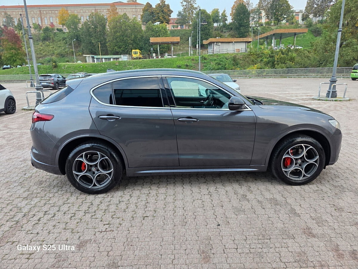 Alfa Romeo Stelvio Stelvio 2.2 Turbodiesel 210 CV AT8 Q4 6C Villa D'este (2)